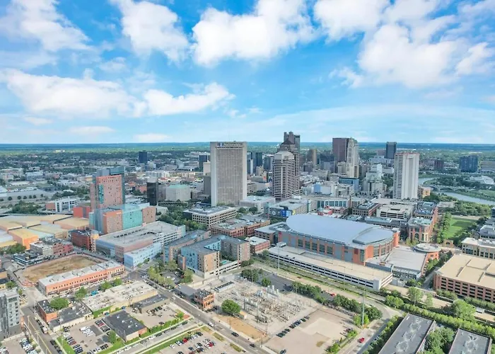 Osu And Short North 4 Bedroom Patio And Garage With Ev Columbus