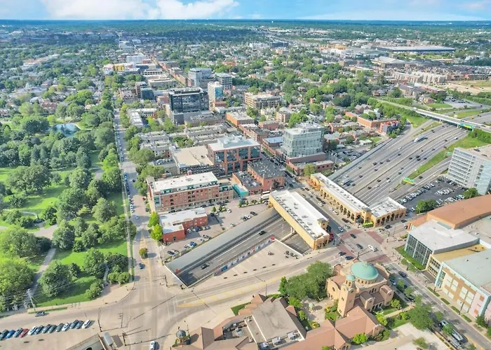 Osu And Short North 4 Bedroom Patio And Garage With Ev * Columbus