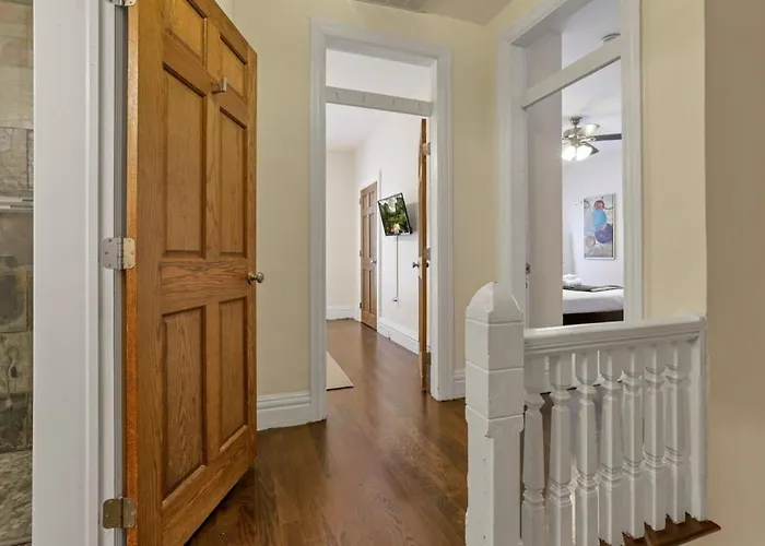 Osu And Short North 4 Bedroom Patio And Garage With Ev Holiday home