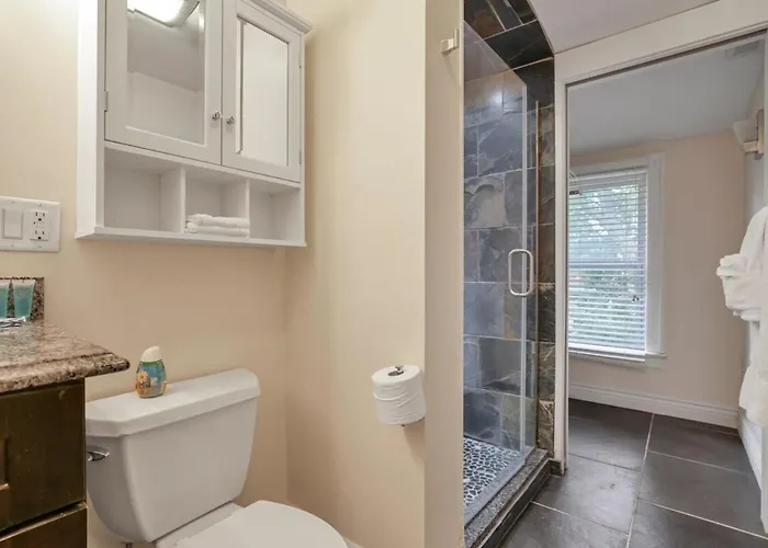 Osu And Short North 4 Bedroom Patio And Garage With Ev Holiday home