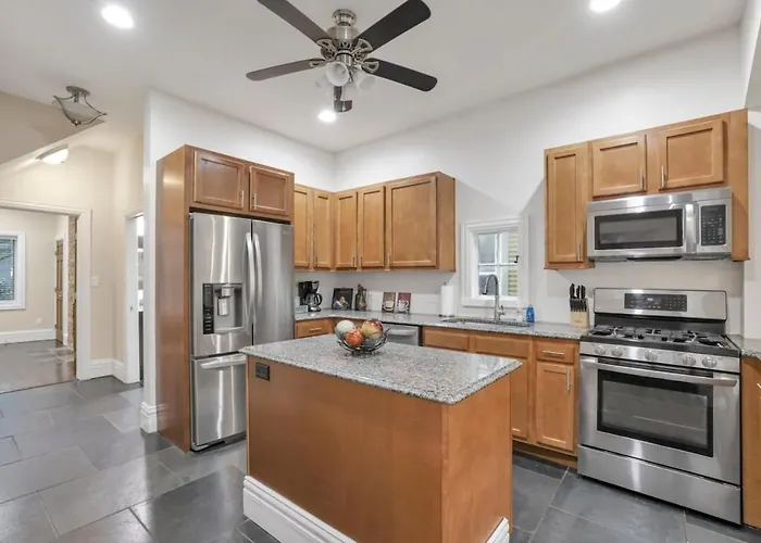 Osu And Short North 4 Bedroom Patio And Garage With Ev *
